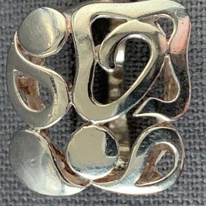 .925  SOLID STERLING SILVER BOLD RING SIZE 9